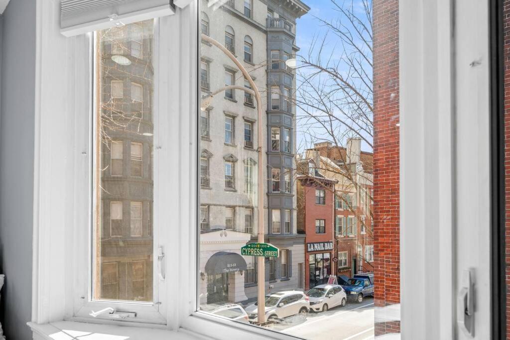 New! Cozy Apt In Center City! 필라델피아 외부 사진