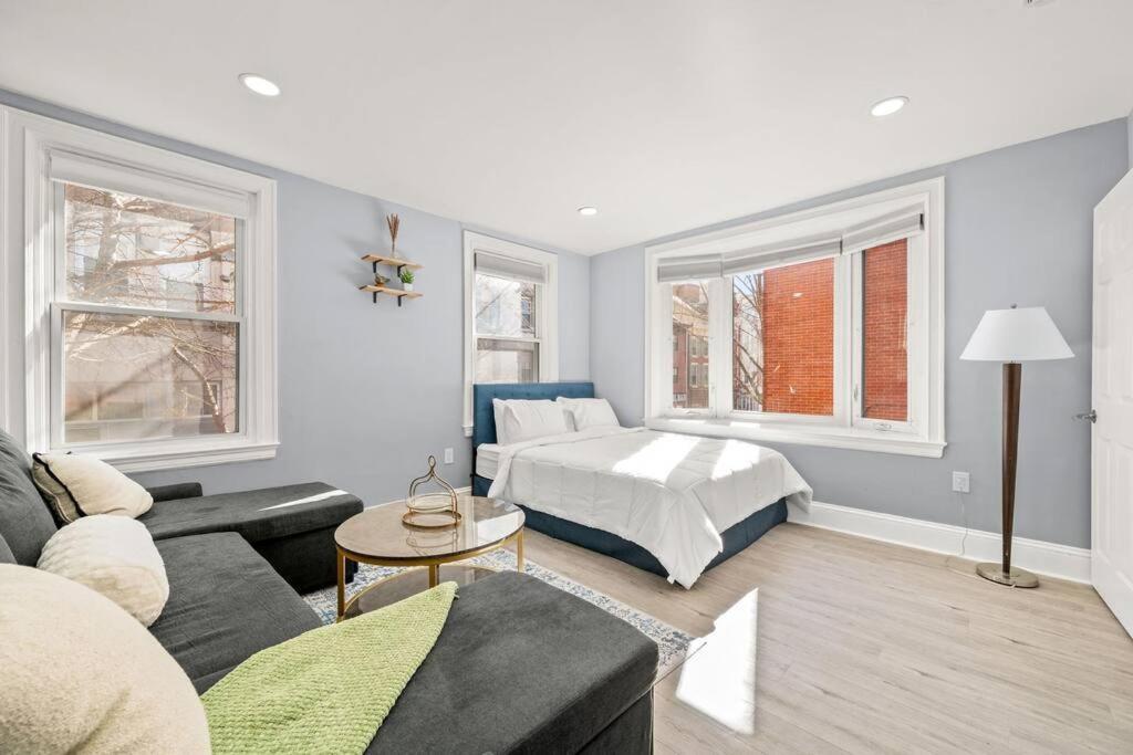 New! Cozy Apt In Center City! 필라델피아 외부 사진