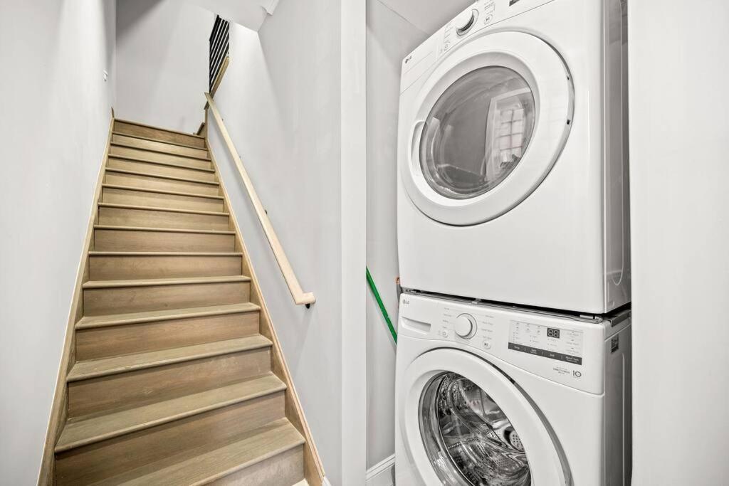 New! Cozy Apt In Center City! 필라델피아 외부 사진