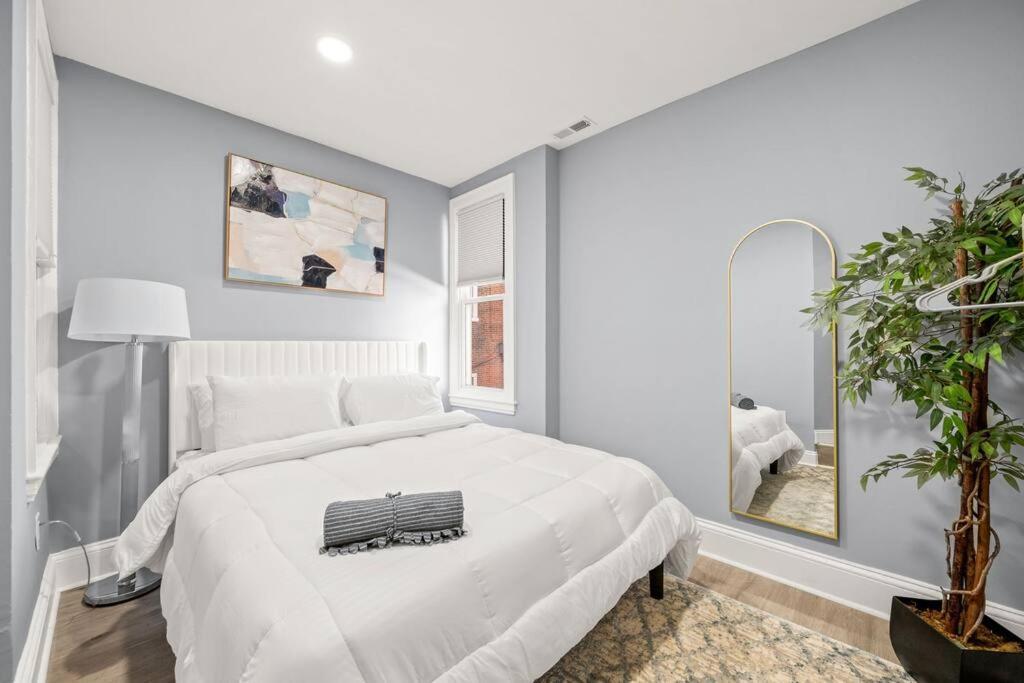 New! Cozy Apt In Center City! 필라델피아 외부 사진